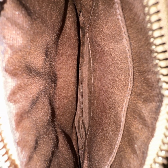 Coach Pebbled Leather Chelsea Large Wristlet - Picture 4 of 4